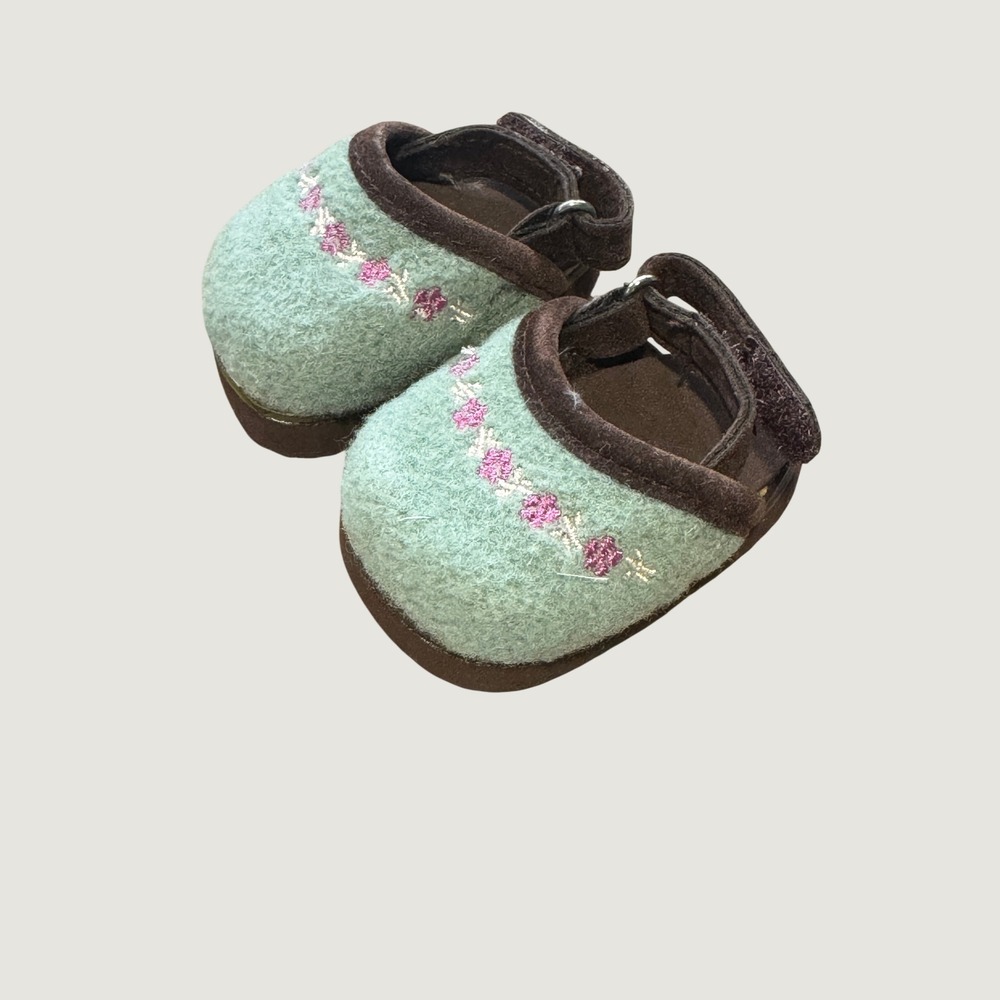 American Girl Doll Weekend Baking Outfit Wool Clogs